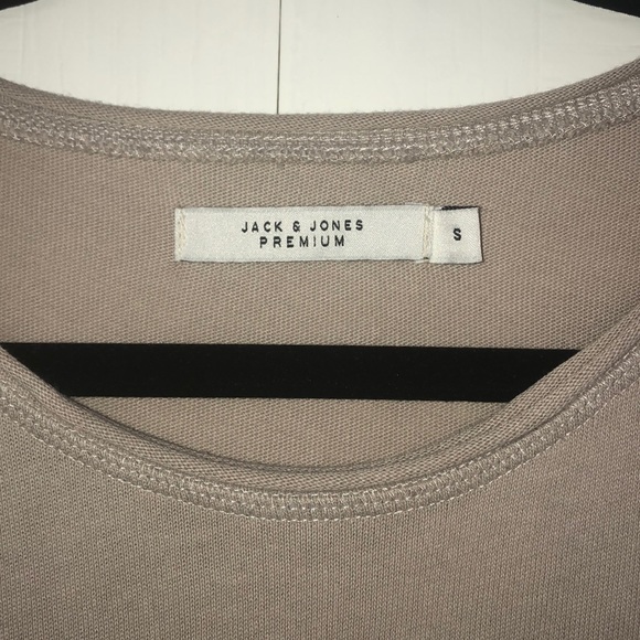 ⭐️Jack & Jones Premium Long Sleeve T-Shirt - Picture 3 of 3